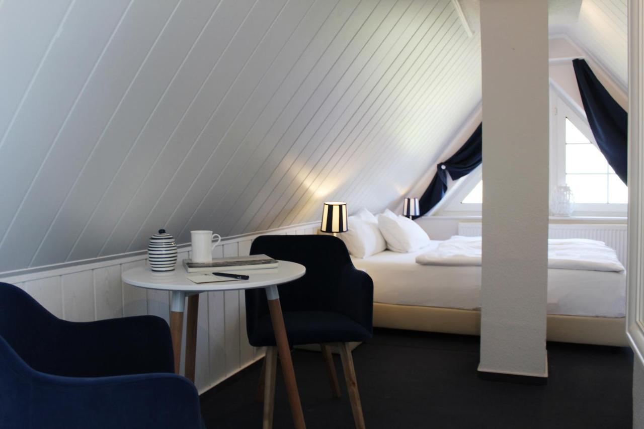 Double Room Attic,1091703339:JPEG